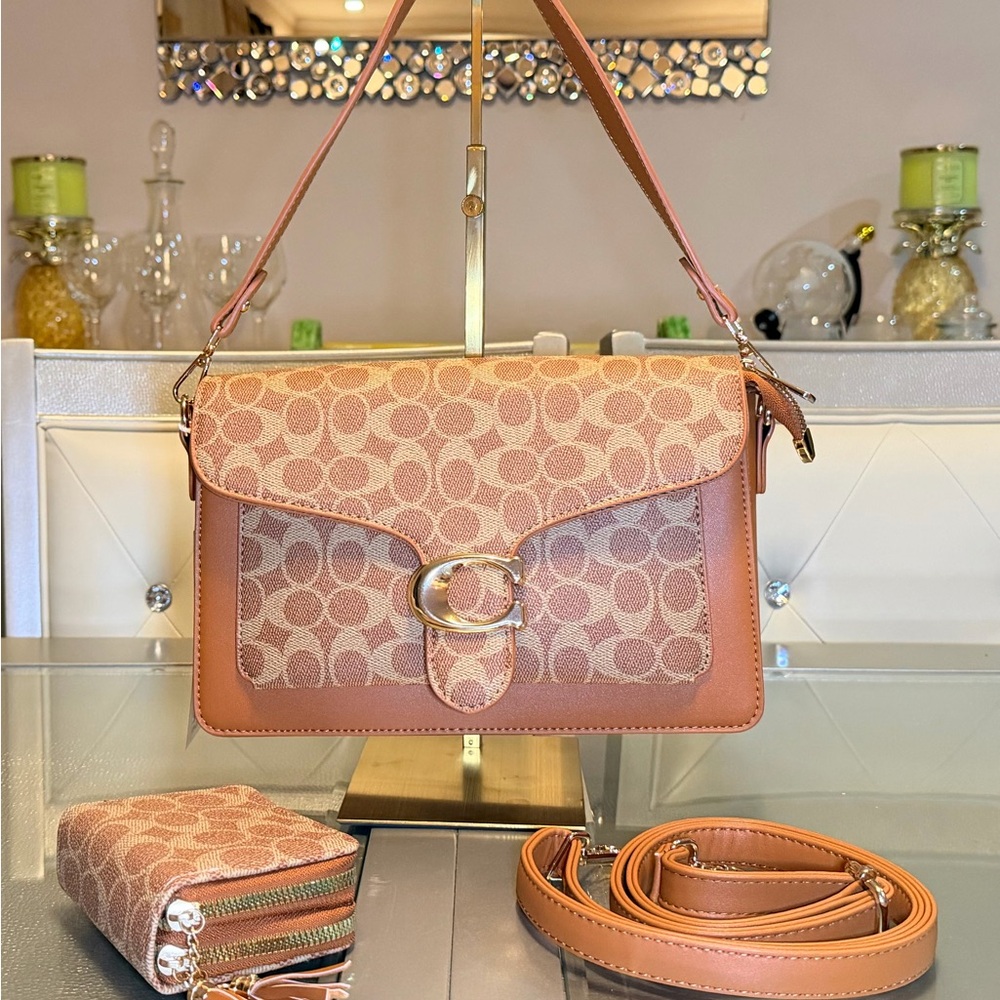 Elegant Brown and Cream Shoulder Bag